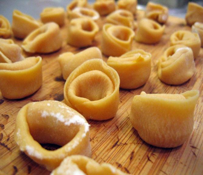 I tortellini- prodotto della tradizione emiliana