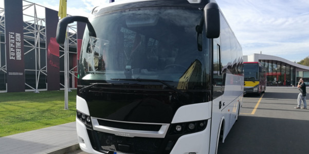 Transport service - pullman/autobus